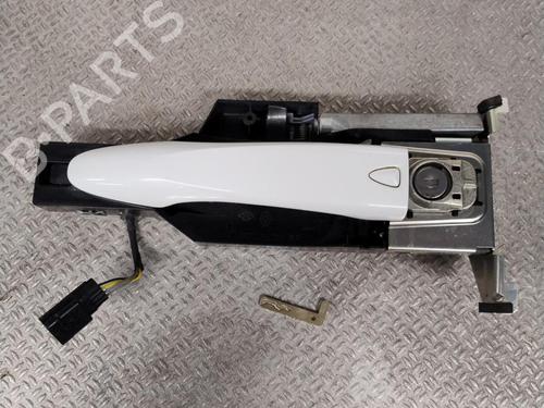 front-left-exterior-door-handle-renault-kadjar-ha_-hl_-2015-38570644 main image