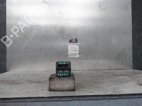 Used Left front window switch Left front window switch VW NEW BEETLE (9C1, 1C1) 1.9 TDI (105 hp) 24095589 24095589