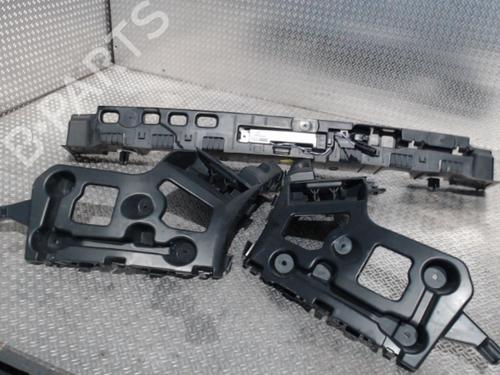 Used Rear bumper bracket Rear bumper bracket 36463099 36463099