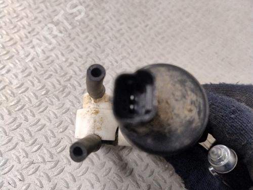 Used Washer pump CITROËN C4 Grand Picasso II (DA_, DE_) 1.6 HDi / BlueHDi 115 (115 hp) 31055129