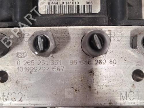 abs-bremseaggregat-citroen-c4-ii-nc_-2009-30484407 main image