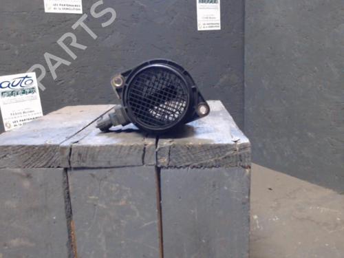 Used Mass air flow sensor ALFA ROMEO 147 (937_) 1.9 JTD (937.AXF1A, 937.BXF1A) (101 hp) 24069179