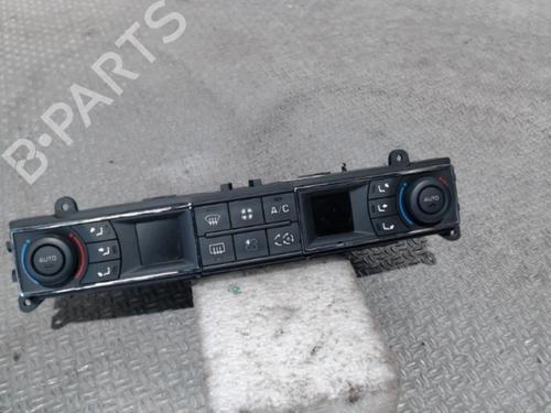 Used Climate control Climate control 24084806 24084806