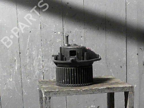Used Heater blower motor Heater blower motor MERCEDES-BENZ SPRINTER 2-t Bus (B901, B902) 208 D (901.371, 902.371, 902.372) (79 hp) 24064257 24064257