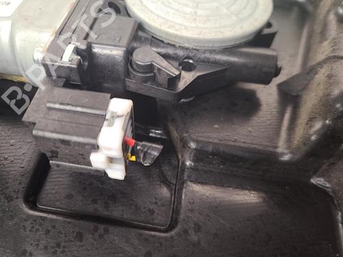 Used Front right window mechanism Front right window mechanism 24992352 24992352