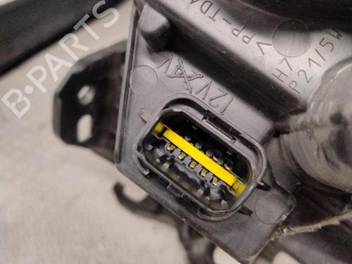Right headlight PEUGEOT 3008 I MPV (0U_) 1.6 HDi | BP29380028C29 