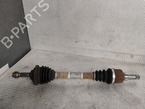 Used Left front driveshaft PEUGEOT 206 Hatchback (2A/C) 1.4 i (75 hp) 30979055