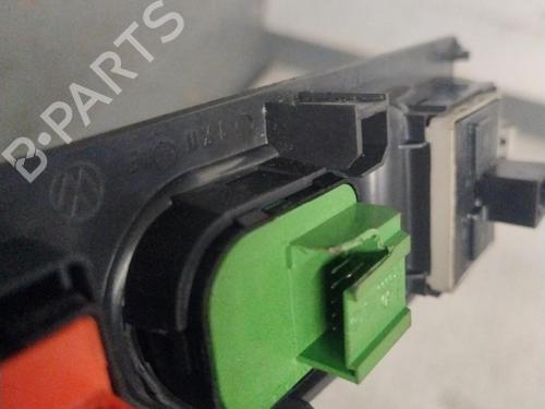 Left front window switch VW FOX Hatchback (5Z1, 5Z3, 5Z4) 1.4 TDI | BP33679189I27 - Image 2