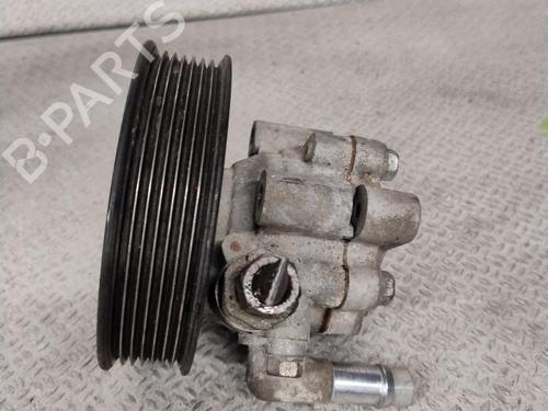 Used Steering pump Steering pump RENAULT MASTER III Van (FV) 2.3 dCi 145 FWD (FV0E, FV0F, FV0H, FV02, FV0M, FV0S,... (146 hp) 33769846 33769846