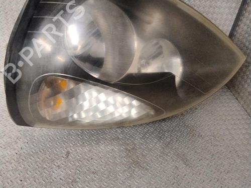 Used Left headlight RENAULT CLIO II (BB_, CB_) 1.5 dCi (B/CB07) (65 hp) 30767271