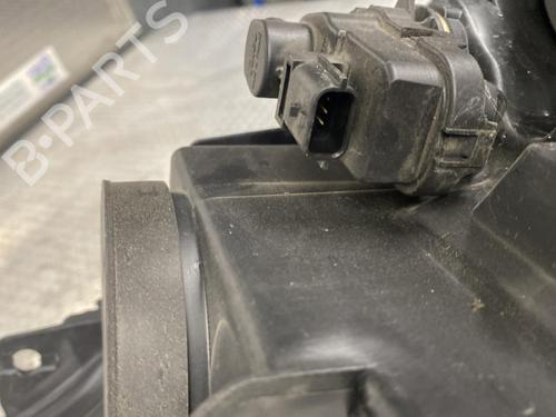 Used Left headlight RENAULT LAGUNA III (BT0/1) 2.0 dCi (BT07, BT0J, BT14, BT1A, BT1S) (131 hp) 24101670