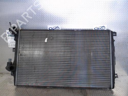 water-radiator-vw-golf-plus-v-5m1-521-2004-2005-2006-2007-2008-2009-2010-2011-2012-2013-24074211 main image