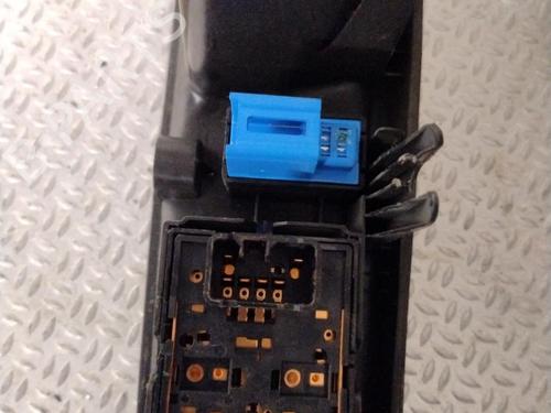 Used Left front window switch OPEL KARL (C16) 1.0 (75 hp) 29739594