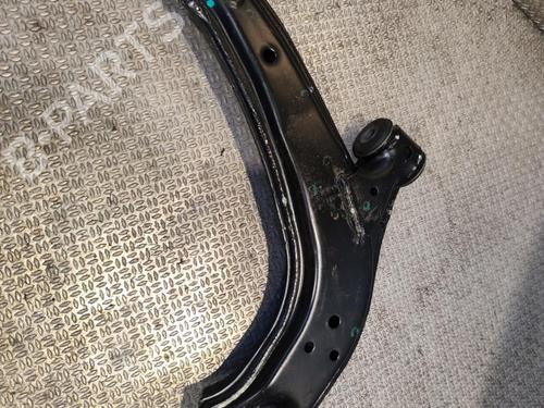 Used Right front suspension arm Right front suspension arm 39213051 39213051