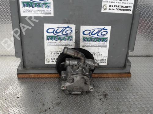 Used Steering pump Steering pump FORD FIESTA V (JH_, JD_) 1.4 TDCi (68 hp) 24072488 24072488