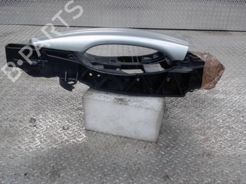 Used Front left exterior door handle Front left exterior door handle 24074957 24074957