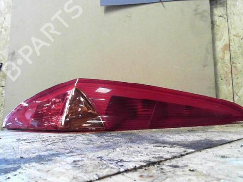 Used Left taillight FIAT PUNTO (188_) 1.9 JTD (86 hp) 24060828