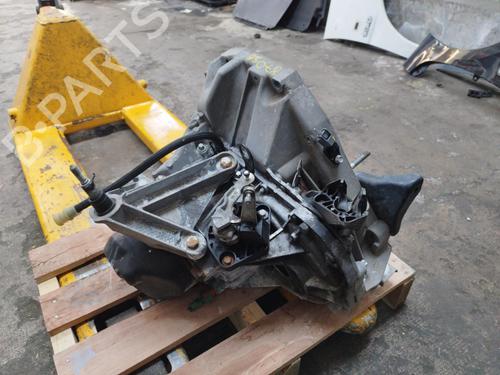 Boîte de vitesses RENAULT CLIO III (BR0/1, CR0/1) [2005-2014]  29929350