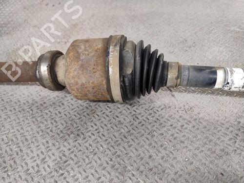 Used Right front driveshaft CITROËN C3 III (SX) 1.5 BlueHDi 100 (SXYHYP, SXYHTU) (102 hp) 31055101
