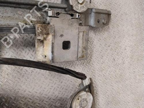 Alzavetro anteriore sinistro RENAULT MEGANE II Coupé-Cabriolet (EM0/1_) 1.5 dCi (EM1E) (106 hp) 31119691