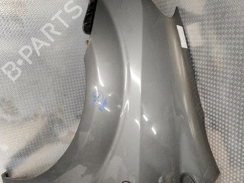 Used Left front fenders TOYOTA COROLLA Verso (ZER_, ZZE12_, R1_) 2.2 D-4D (AUR10_, AUR10R) (136 hp) 26877021