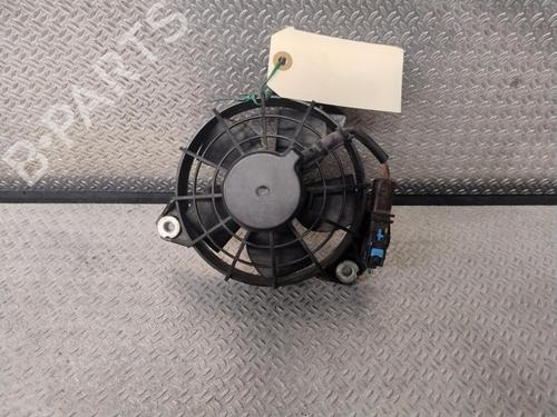 Used Radiator fan RENAULT TWINGO III (BCM_, BCA_) 0.9 TCe 95 (92 hp) 30606161