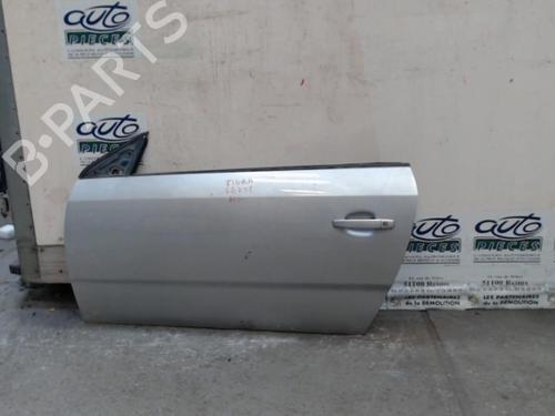 Used Left front door OPEL TIGRA TwinTop (X04) 1.3 CDTI (R97) (69 hp) 24069055