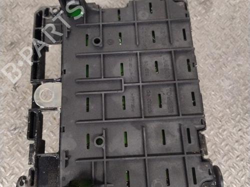 Fuse box PEUGEOT 206 CC (2D) 1.6 16V (2DNFUF, 2DNFUR) | BP33058427E1 - Image 2