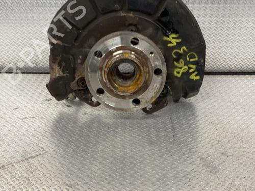 Used Left front steering knuckle AUDI A1 (8X1, 8XK) 2.0 TDI (143 hp) 24086542