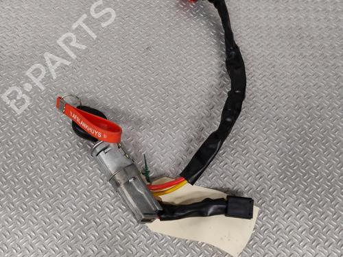 Clé de contact PEUGEOT 206 Hatchback (2A/C) 1.4 i (75 hp) 28087458
