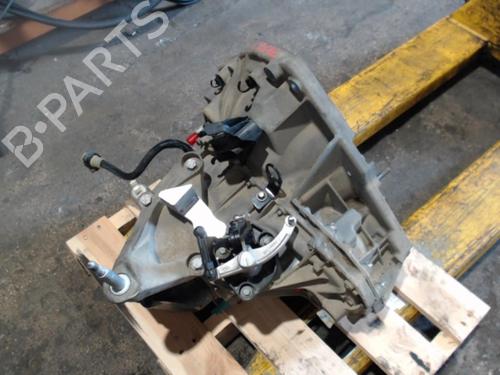 gearbox-renault-twingo-iii-bcm_-bca_-2014-24079593 main image