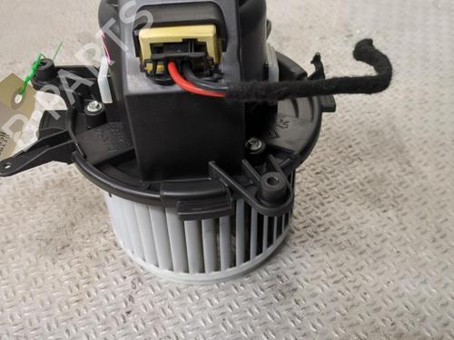 Used Heater blower motor Heater blower motor CITROËN BERLINGO Box Body/MPV (K9) 1.6 BlueHDi 75 (75 hp) 30265479 30265479