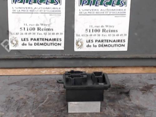 Heater resistor RENAULT CAPTUR I (J5_, H5_) 1.5 dCi 90 (J5N4, J5M5, J5MW, J5M6, J5AL, J5AJ) | BP24070192M108