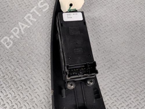 Left front window switch NISSAN NOTE (E11, NE11) 1.4 | BP29468572I27 