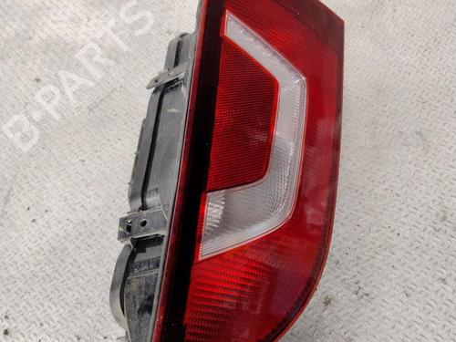 right-taillight-vw-up-121-122-bl1-bl2-bl3-123-2011-27581488 main image