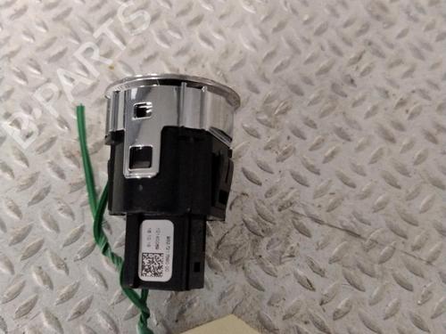 Switch PEUGEOT 5008 II (MC_, MJ_, MR_, M4_) 2.0 BlueHDi 180 (MJEHZW, MJEHZR, MJEHZP) | BP25703615I30