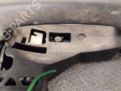 Used Front right exterior door handle RENAULT EXPRESS Box Body/MPV 1.3 TCe 100 (F6MA) (102 hp) 24233497