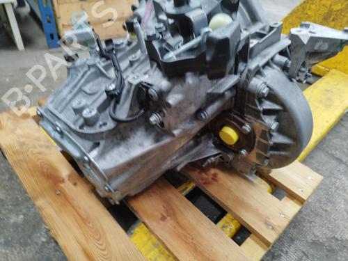 Gearbox PEUGEOT EXPERT Van (V_) 2.0 BlueHDi 120 | BP29757486M3 
