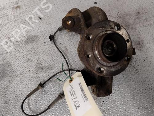 Used Left front steering knuckle RENAULT SCÉNIC II (JM0/1_) 1.9 dCi (JM14) (131 hp) 27373027
