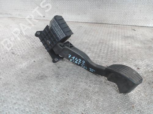 Used Pedal FIAT 500 (312_) 1.2 (312AXA1A) (69 hp) 24074187