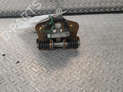 Used Hinge/Door check strap RENAULT CLIO II (BB_, CB_) 1.5 dCi (B/CB07) (65 hp) 24085537