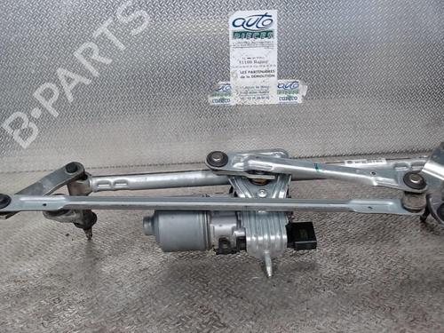 Used Front wiper motor SEAT IBIZA IV (6J5, 6P1) 1.2 (70 hp) 24078559