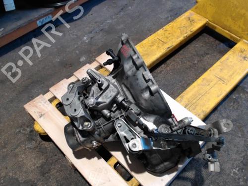 gearbox-opel-corsa-c-x01-2000-2001-2002-2003-2004-2005-2006-2007-2008-2009-24085707 main image