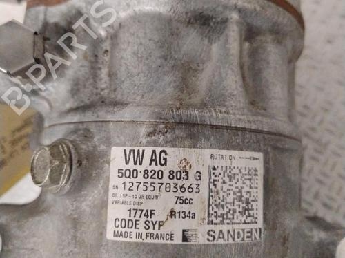 Used AC compressor VW POLO V (6R1, 6C1) 1.0 (60 hp) 30164089
