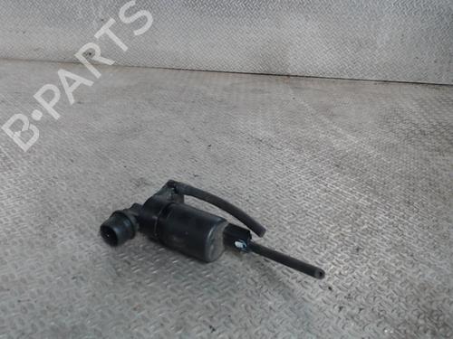 Used Washer pump DACIA SANDERO II 1.5 dCi 75 / Blue dCi 75 (B8JW, B8M4, B8AH, B8M7, B8M6) (75 hp) 24075187