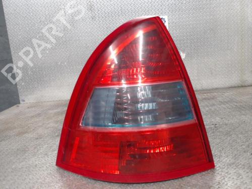 Used Left taillight Left taillight CITROËN C5 I (DC_) 2.2 HDi (DC4HXB, DC4HXE) (133 hp) 24081600 24081600