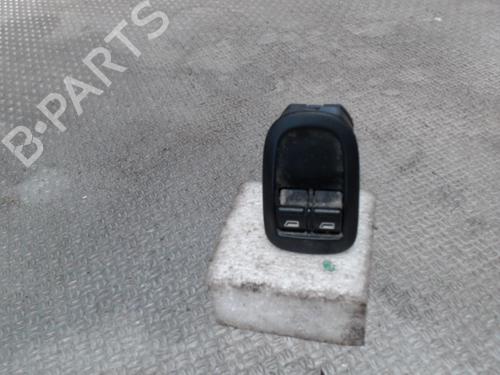 Used Left front window switch PEUGEOT 206 Hatchback (2A/C) 1.4 i (75 hp) 24083114