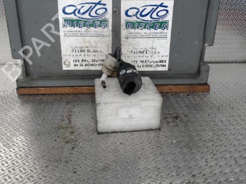 Used Washer pump VW POLO IV (9N_, 9A_) 1.9 SDI (64 hp) 24072608