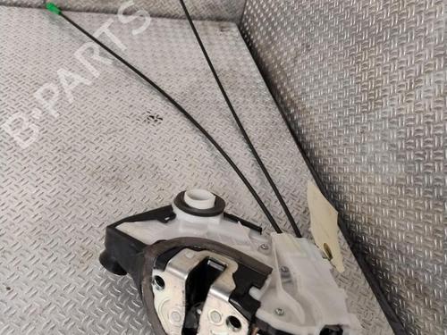 Front left lock TOYOTA YARIS (_P13_) 1.5 Hybrid (NHP130_, NHP130) | BP26015360C98 