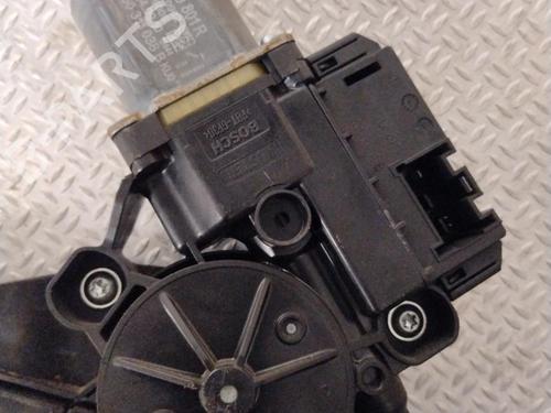 Rudehejsemekanisme ventre foran VW POLO V (6R1, 6C1) 1.2 TDI (75 hp) 30366014